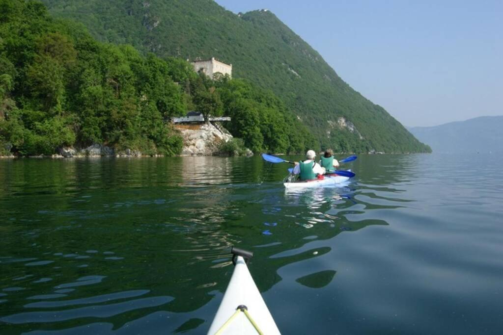 Le Portougais, Chalet A Chanaz, La Petite Venise Savoyarde エクステリア 写真